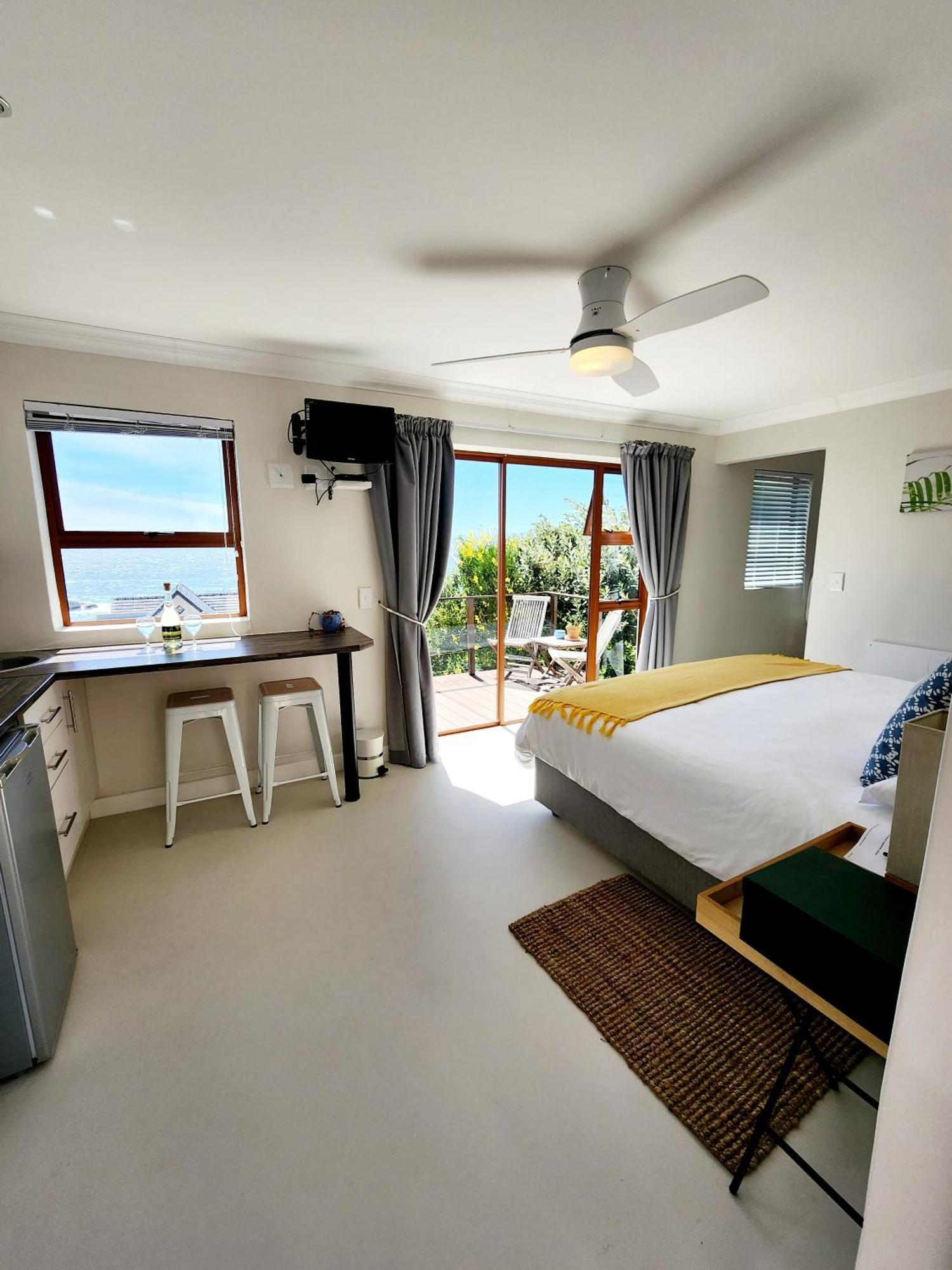 The Tides Bed and Breakfast Simonʼs Town Exteriör bild