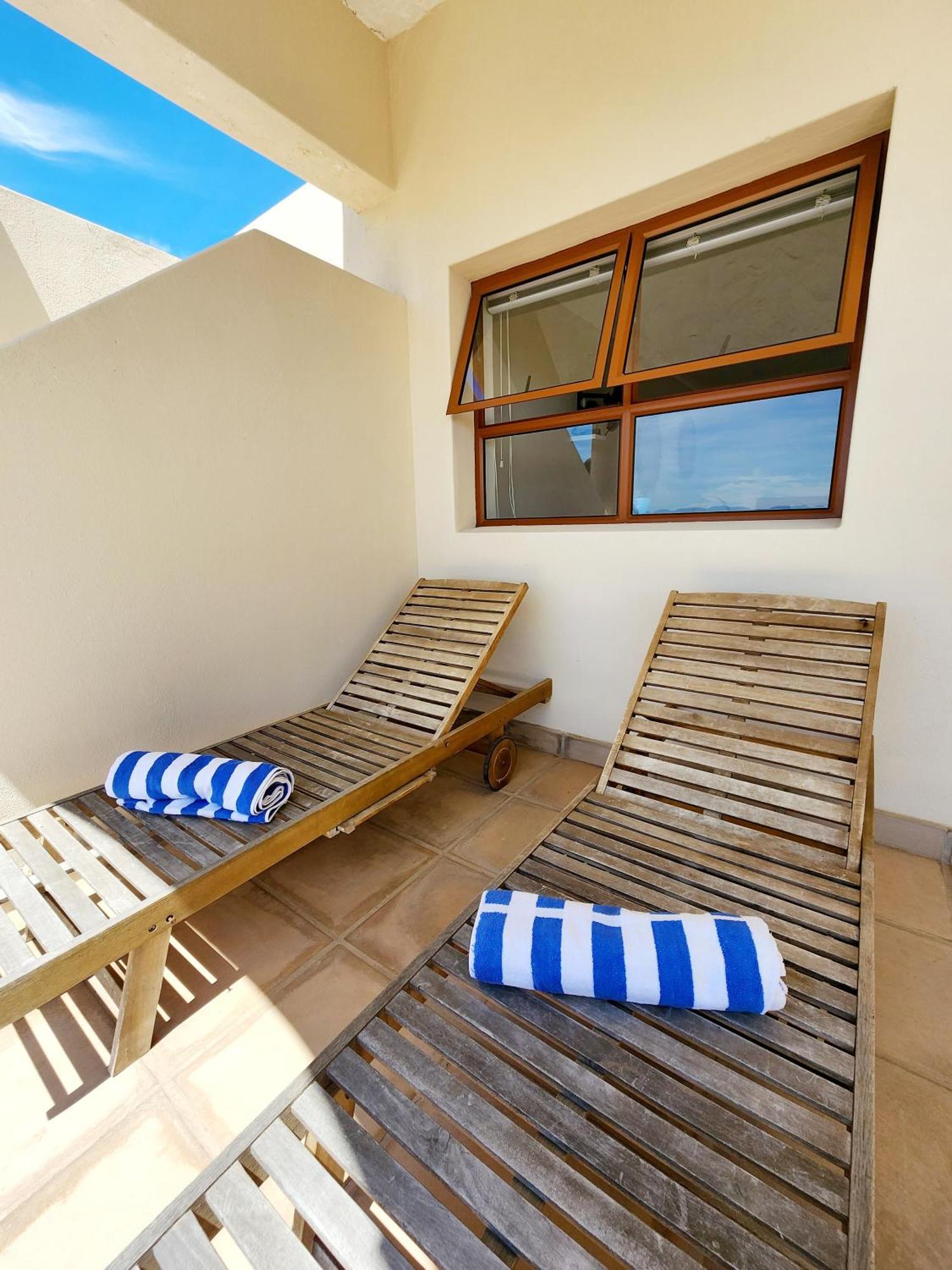 The Tides Bed and Breakfast Simonʼs Town Exteriör bild
